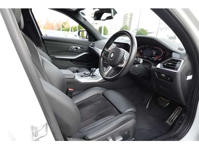 ＢＭＷ ３シリーズ ３１８Ｉ Ｍスポーツ R3年 (近畿) 99