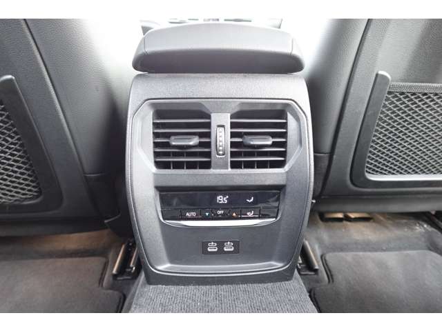 ＢＭＷ ３シリーズ ３１８Ｉ Ｍスポーツ R3年 (近畿) 99