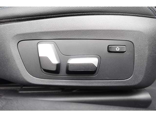 ＢＭＷ ３シリーズ ３１８Ｉ Ｍスポーツ R3年 (近畿) 99