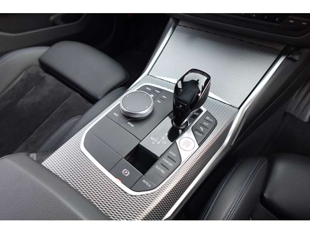 ＢＭＷ ３シリーズ ３１８Ｉ Ｍスポーツ R3年 (近畿) 99