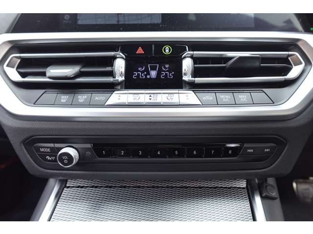 ＢＭＷ ３シリーズ ３１８Ｉ Ｍスポーツ R3年 (近畿) 99