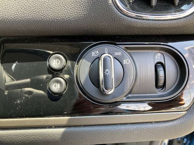 ミニ ミニクロスオーバー クーパー Ｄ R1年 (近畿) 99