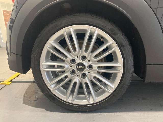 ミニ ミニ クーパーＳ ３ドア ＤＣＴ R4年 (近畿) 99