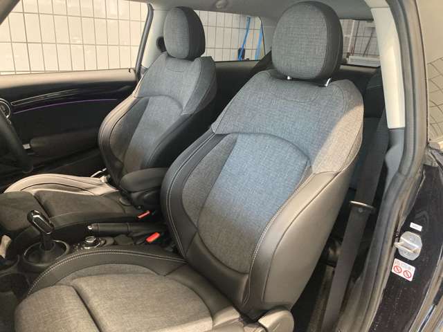 ミニ ミニ クーパーＳ ３ドア ＤＣＴ R4年 (近畿) 99