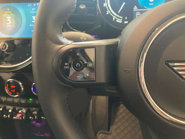 ミニ ミニ クーパーＳ ３ドア ＤＣＴ R4年 (近畿) 99