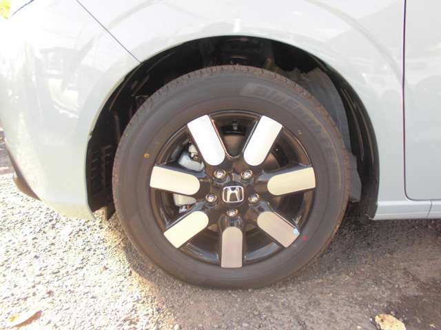ホンダ フリード　ハイブリッド １．５ Ｅ：ＨＥＶ エアー ＥＸ R6年 (関東) 99