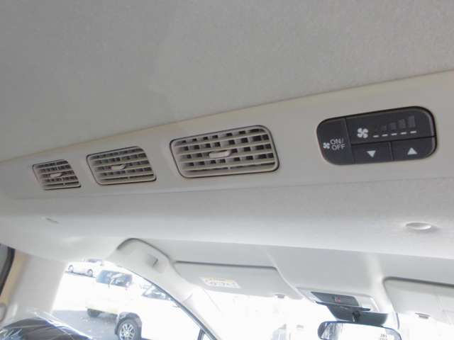 ホンダ フリード　ハイブリッド １．５ Ｅ：ＨＥＶ エアー ＥＸ R6年 (関東) 99