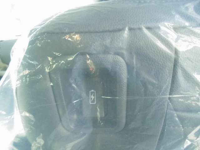 ホンダ フリード　ハイブリッド １．５ Ｅ：ＨＥＶ エアー ＥＸ R6年 (関東) 99