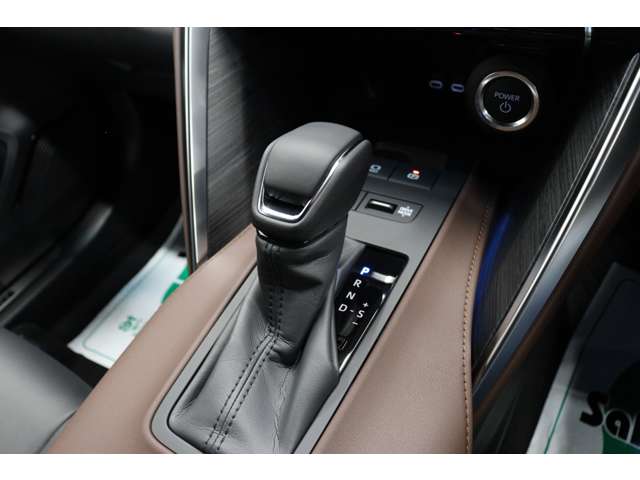 トヨタ ハリアー　ハイブリッド ２．５ ハイブリッド Ｇ R6年 (東海) 99