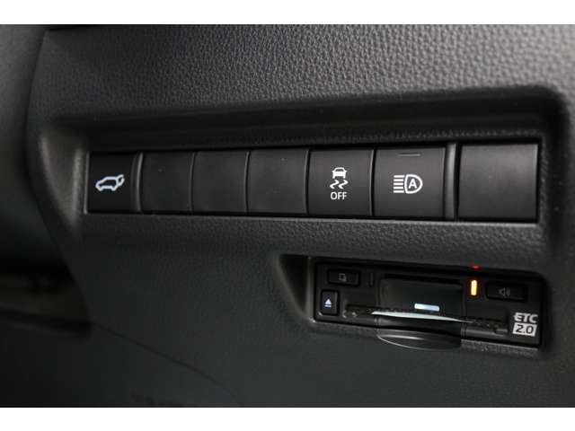 トヨタ ハリアー　ハイブリッド ２．５ ハイブリッド Ｇ R6年 (東海) 99