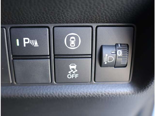 ホンダ フィット　ハイブリッド １．５ Ｅ：ＨＥＶ ホーム R2年 (関東) 99