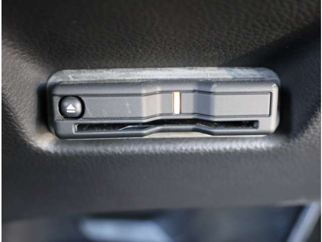 ホンダ フィット　ハイブリッド １．５ Ｅ：ＨＥＶ ホーム R2年 (関東) 99