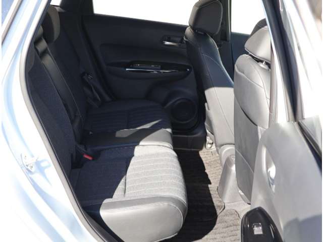 ホンダ フィット　ハイブリッド １．５ Ｅ：ＨＥＶ ホーム R2年 (関東) 99