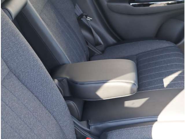 ホンダ フィット　ハイブリッド １．５ Ｅ：ＨＥＶ ホーム R2年 (関東) 99