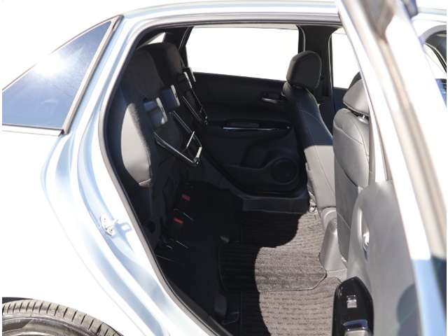 ホンダ フィット　ハイブリッド １．５ Ｅ：ＨＥＶ ホーム R2年 (関東) 99