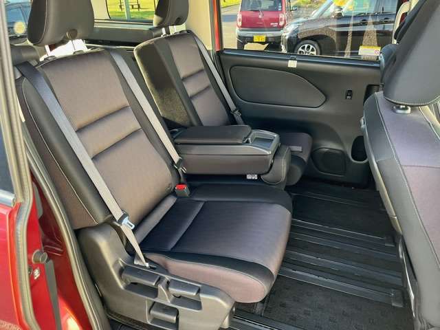 日産 セレナ ２．０ ハイウェイスター プロパイロット エディション ４ＷＤ H28年 (北海道) 99