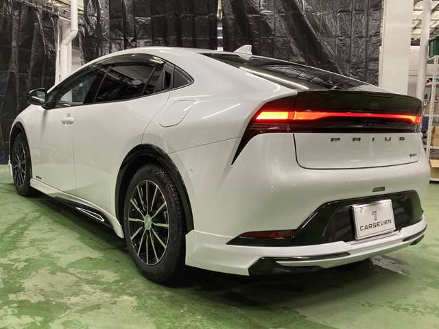 トヨタ プリウス ２．０ Ｚ Ｅ－ＦＯＵＲ ４ＷＤ R5年 (北海道) 99