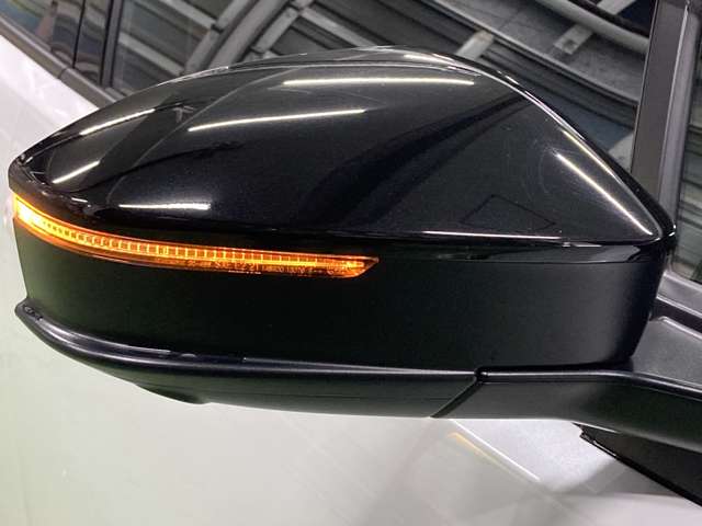 トヨタ プリウス ２．０ Ｚ Ｅ－ＦＯＵＲ ４ＷＤ R5年 (北海道) 99