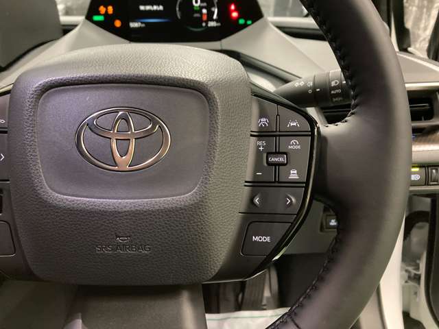 トヨタ プリウス ２．０ Ｚ Ｅ－ＦＯＵＲ ４ＷＤ R5年 (北海道) 99