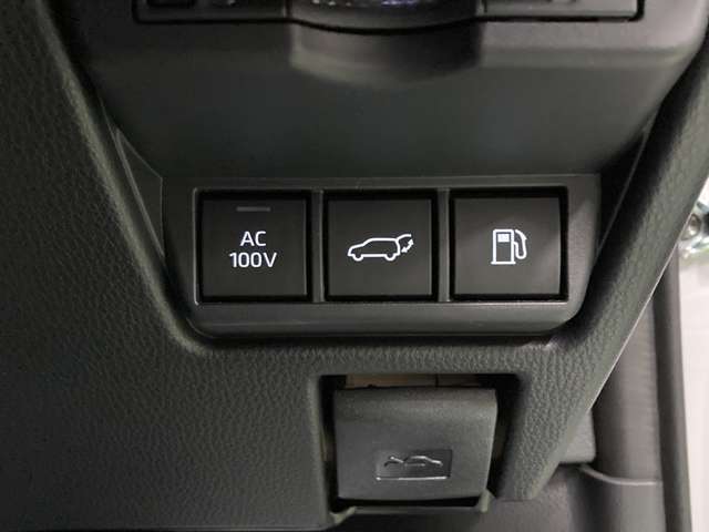 トヨタ プリウス ２．０ Ｚ Ｅ－ＦＯＵＲ ４ＷＤ R5年 (北海道) 99