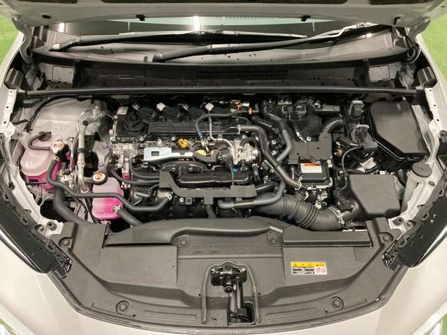 トヨタ プリウス ２．０ Ｚ Ｅ－ＦＯＵＲ ４ＷＤ R5年 (北海道) 99