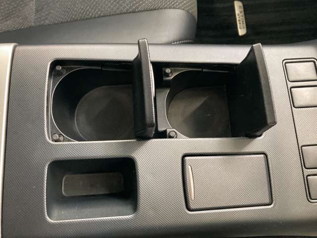 トヨタ エスティマ　ハイブリッド ２．４ アエラス プレミアム エディション ４ＷＤ H26年 (北海道) 99