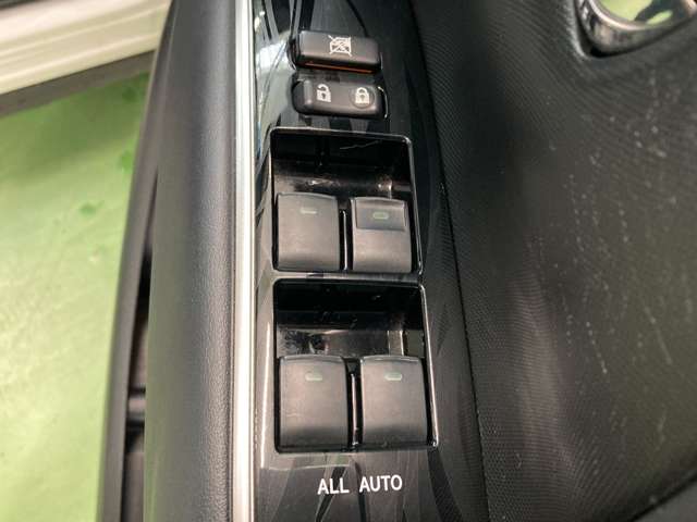 トヨタ エスティマ　ハイブリッド ２．４ アエラス プレミアム エディション ４ＷＤ H26年 (北海道) 99