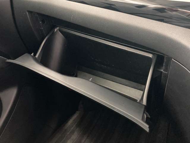 トヨタ エスティマ　ハイブリッド ２．４ アエラス プレミアム エディション ４ＷＤ H26年 (北海道) 99