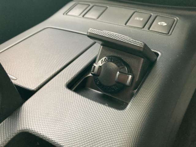 トヨタ エスティマ　ハイブリッド ２．４ アエラス プレミアム エディション ４ＷＤ H26年 (北海道) 99