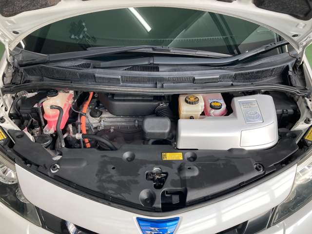 トヨタ エスティマ　ハイブリッド ２．４ アエラス プレミアム エディション ４ＷＤ H26年 (北海道) 99