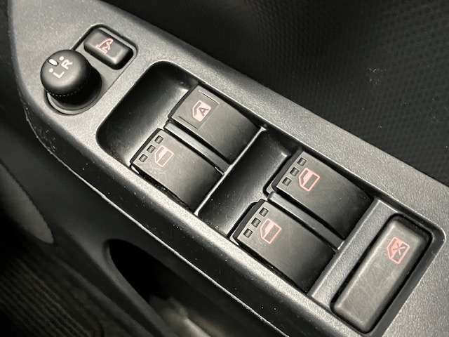 トヨタ ピクシス　エポック ６６０ Ｘ ＳＡＩＩＩ ４ＷＤ R1年 (北海道) 99