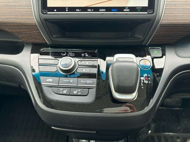 ホンダ フリード　ハイブリッド １．５ ハイブリッド クロスター ホンダセンシング ４ＷＤ R3年 (北海道) 99