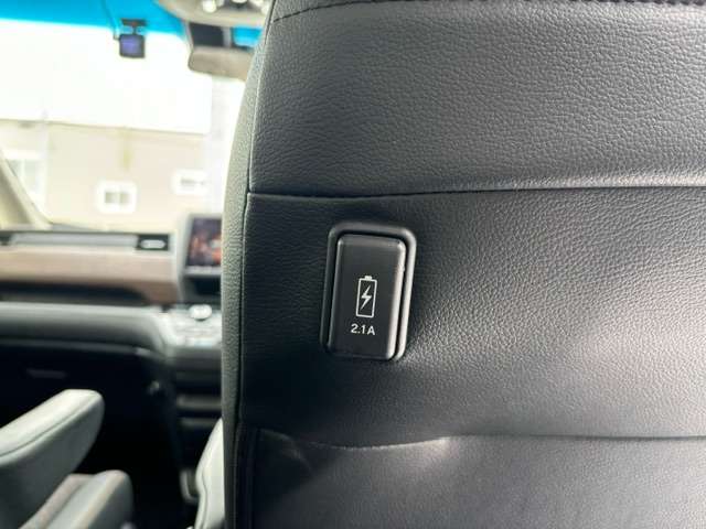 ホンダ フリード　ハイブリッド １．５ ハイブリッド クロスター ホンダセンシング ４ＷＤ R3年 (北海道) 99