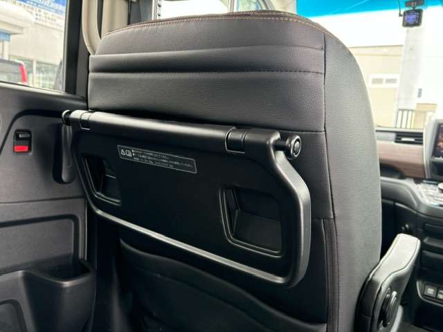 ホンダ フリード　ハイブリッド １．５ ハイブリッド クロスター ホンダセンシング ４ＷＤ R3年 (北海道) 99