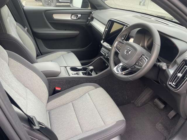 ボルボ ＸＣ４０ プラス Ｂ４ ＡＷＤ ４ＷＤ R6年 (東北) 99