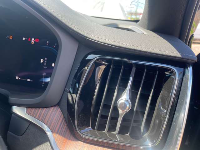 ボルボ Ｖ６０ アルティメット　Ｂ４ R6年 (東北) 99