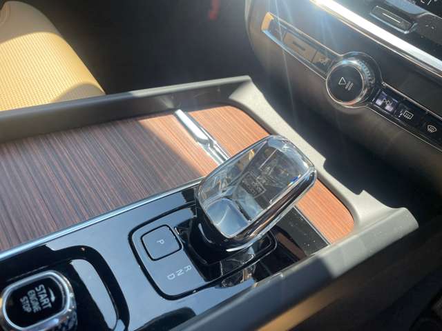 ボルボ Ｖ６０ アルティメット　Ｂ４ R6年 (東北) 99