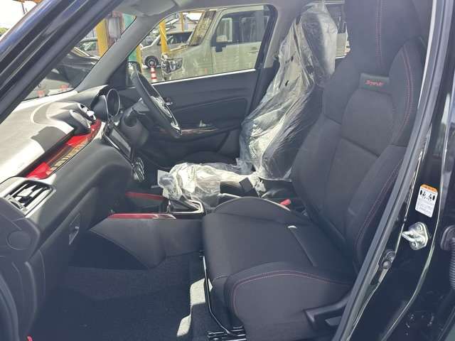 スズキ スイフト スポーツ １．４ R6年 (東海) 99