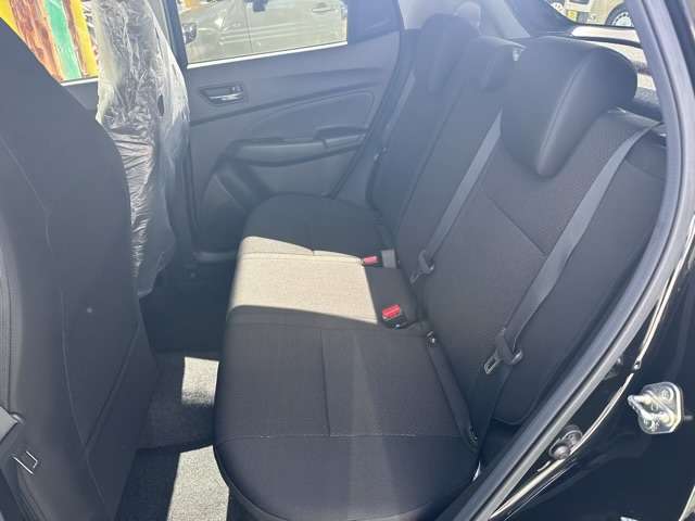 スズキ スイフト スポーツ １．４ R6年 (東海) 99