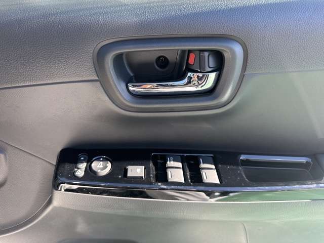 ホンダ Ｎ−ＯＮＥ ６６０ プレミアム R6年 (東海) 99