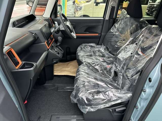 ダイハツ タント ６６０ ファンクロスターボ R6年 (東海) 99