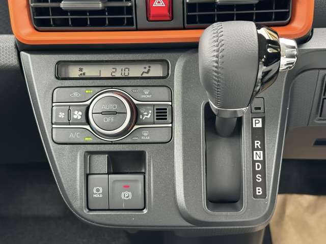 ダイハツ タント ６６０ ファンクロスターボ R6年 (東海) 99