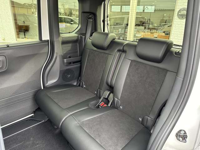 ホンダ Ｎ　ＢＯＸ カスタム ６６０ ターボ R6年 (関東) 99