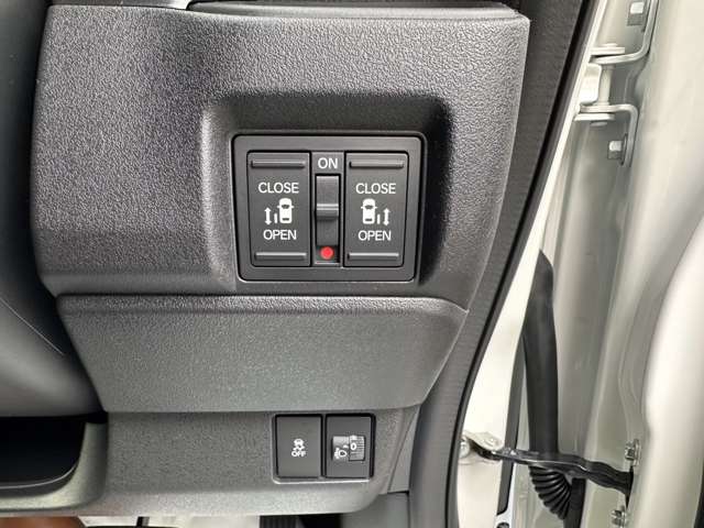 ホンダ Ｎ　ＢＯＸ カスタム ６６０ ターボ R6年 (関東) 99