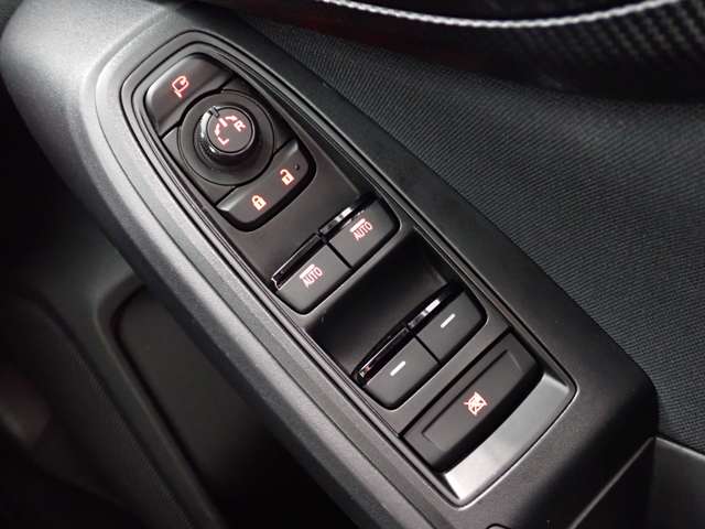 スバル インプレッサスポーツ １．６ Ｉ－Ｌ アイサイト ４ＷＤ R5年 (関東) 99