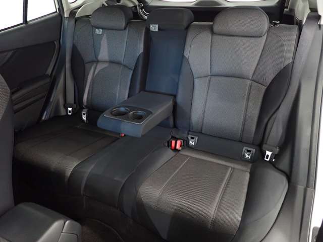 スバル インプレッサスポーツ １．６ Ｉ－Ｌ アイサイト ４ＷＤ R5年 (関東) 99