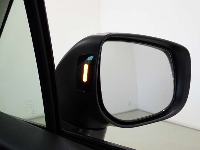 スバル インプレッサスポーツ １．６ Ｉ－Ｌ アイサイト ４ＷＤ R5年 (関東) 99