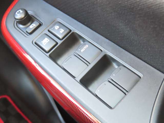 スズキ スイフト スポーツ １．４ R4年 (関東) 99