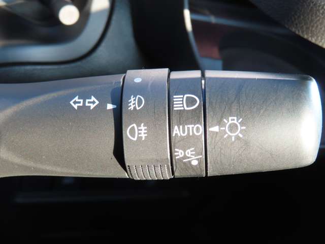 スズキ スイフト スポーツ １．４ R4年 (関東) 99