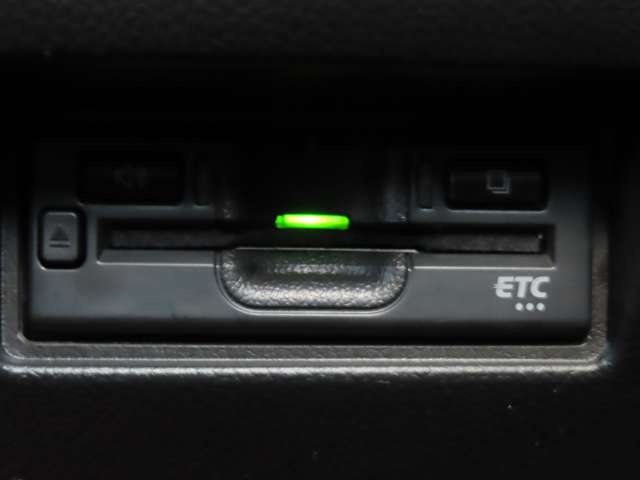 スズキ スイフト スポーツ １．４ R4年 (関東) 99